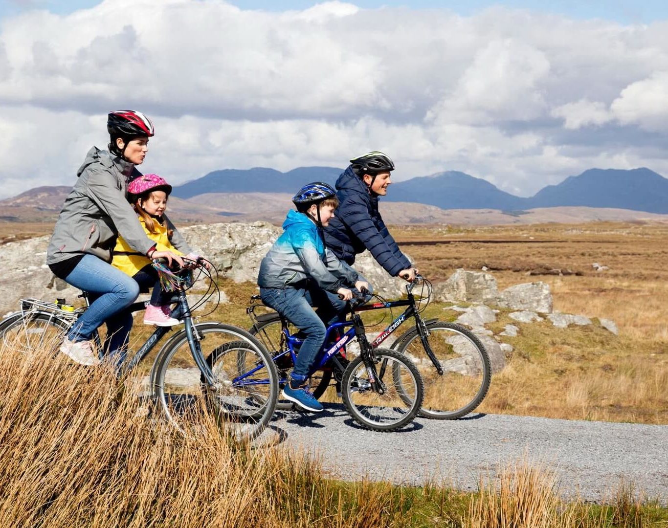 Family Day Trips HEADER-Derrigimlagh-County-Galway