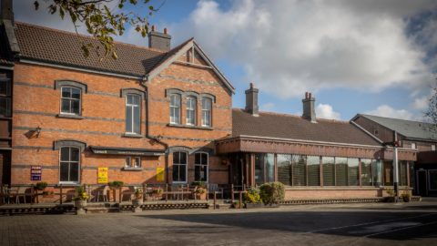 Signal Bar Bar Exterior